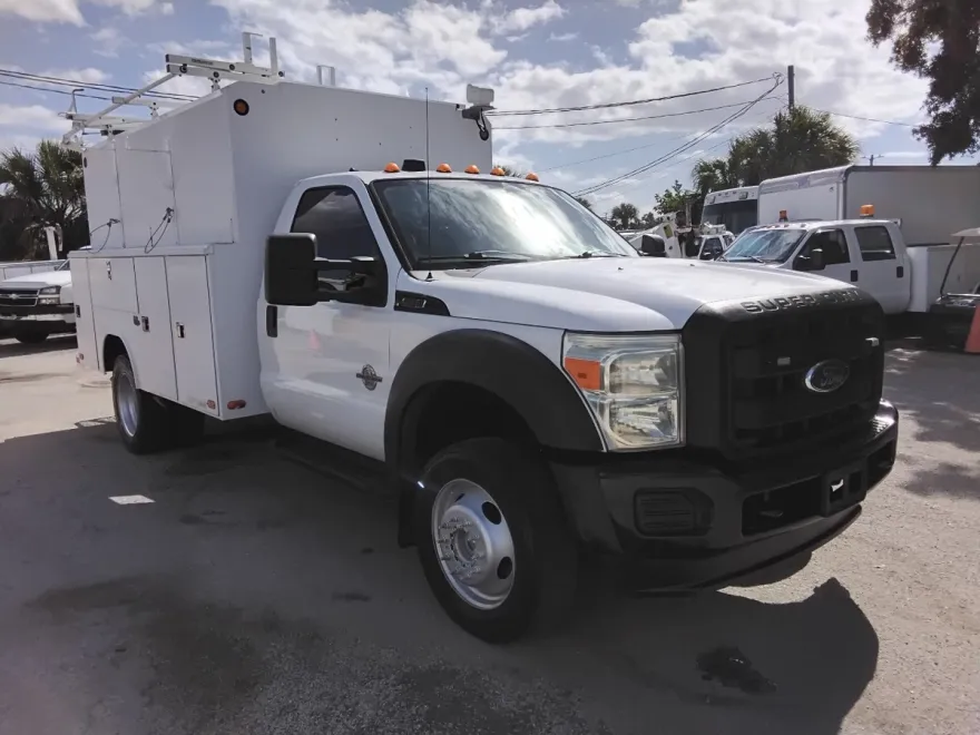 2012 Ford F-550 photo 1