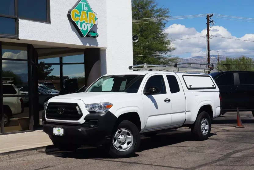 2022 Toyota Tacoma SR photo 1