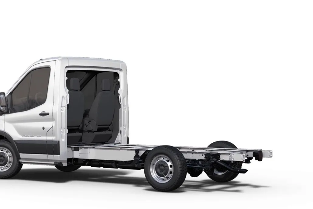 2024 Ford Transit Cutaway photo 1