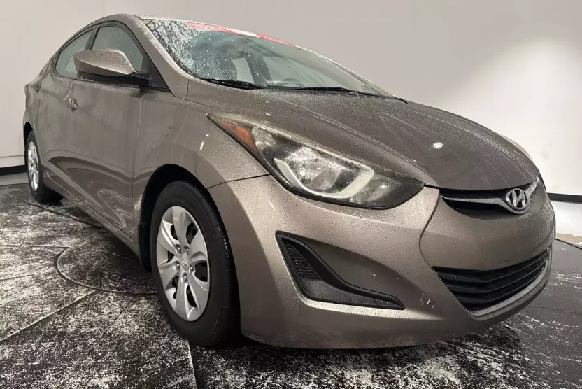 2016 Hyundai Elantra SE photo 1
