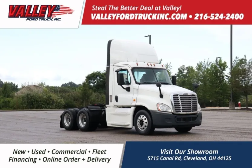2014 Freightliner Cascadia photo 1