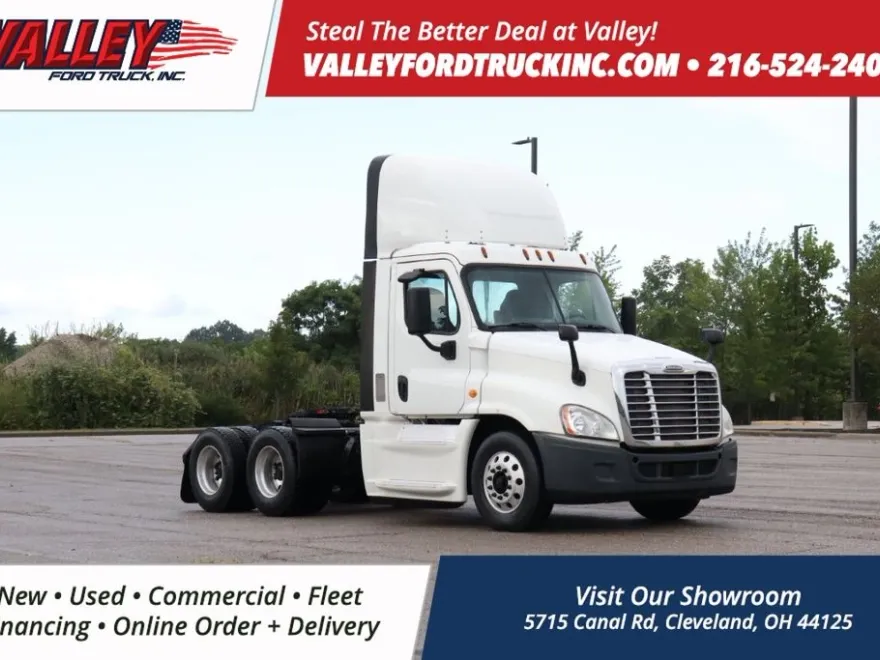 2014 Freightliner Cascadia photo 1