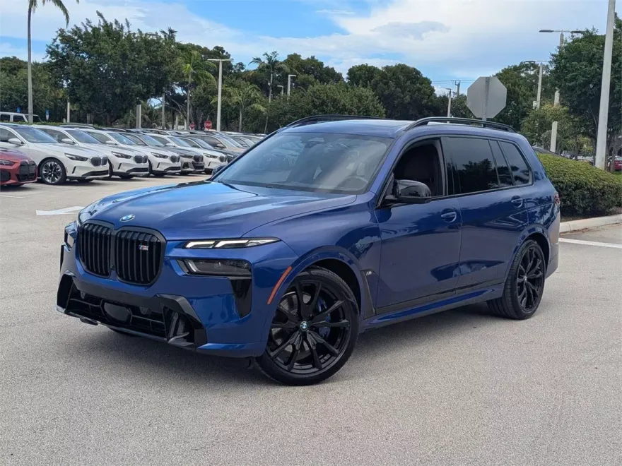2024 Bmw X7 M60i photo 1
