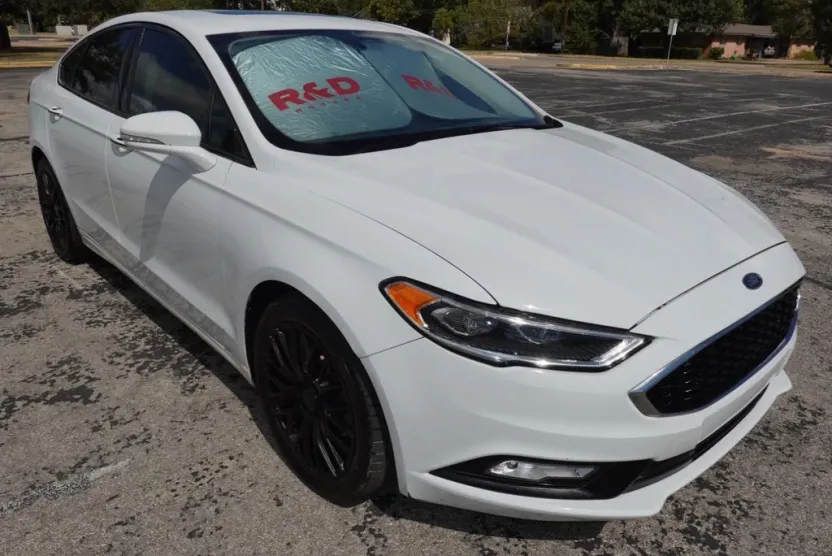 2018 Ford Fusion Titanium photo 1