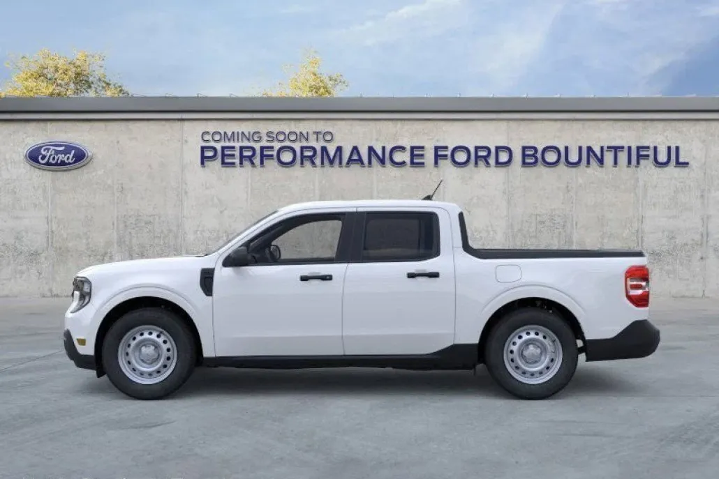 2025 Ford Maverick XL photo 1