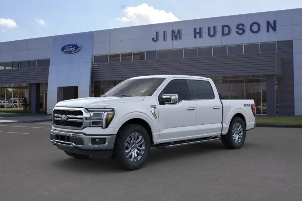 2025 Ford F-150 Lariat photo 1