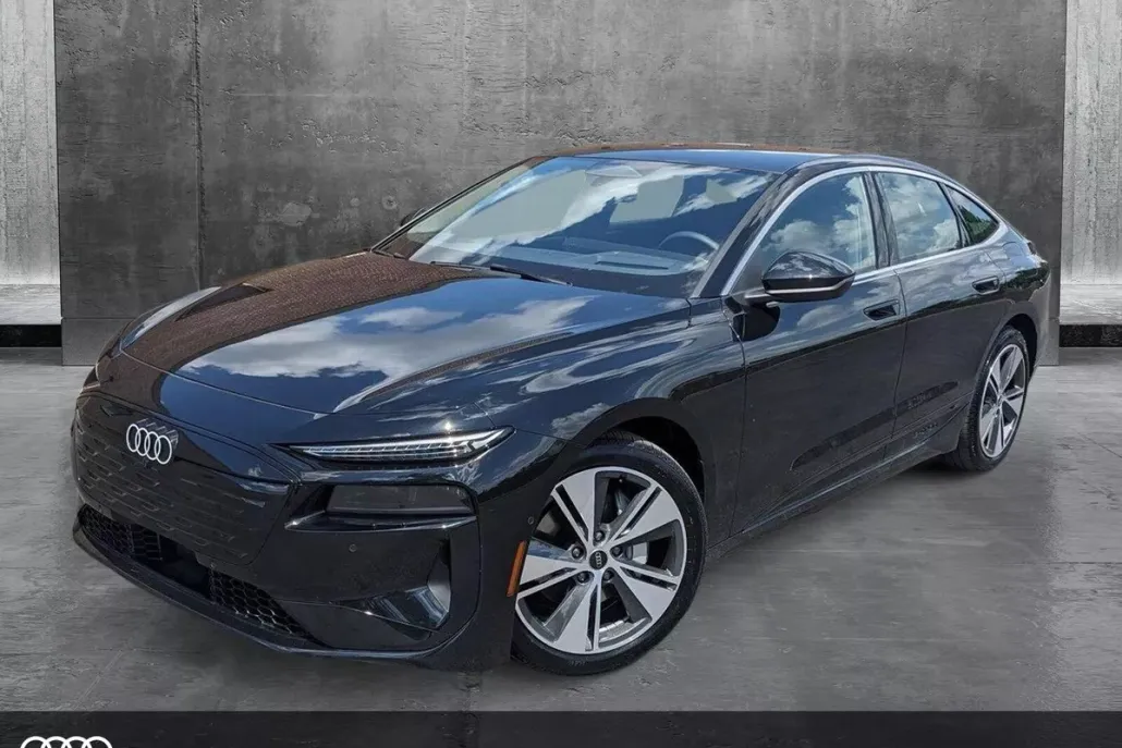 2025 Audi A6 Quattro Premium Plus photo 1