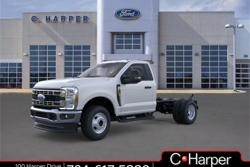 2025 Ford F-350 photo 1