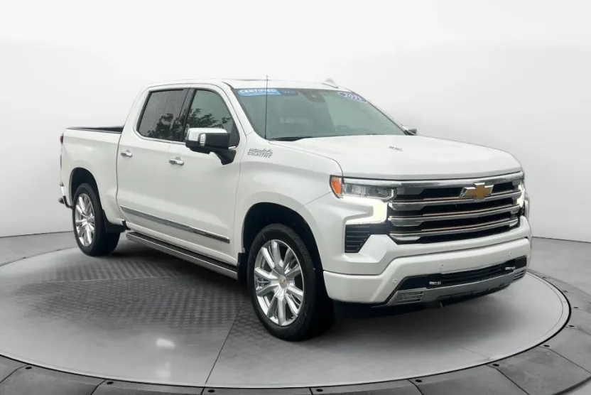 2022 Chevrolet Silverado 1500 High Country photo 1