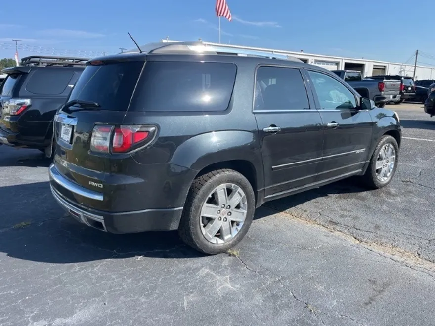 2015 Gmc Acadia Denali photo 1
