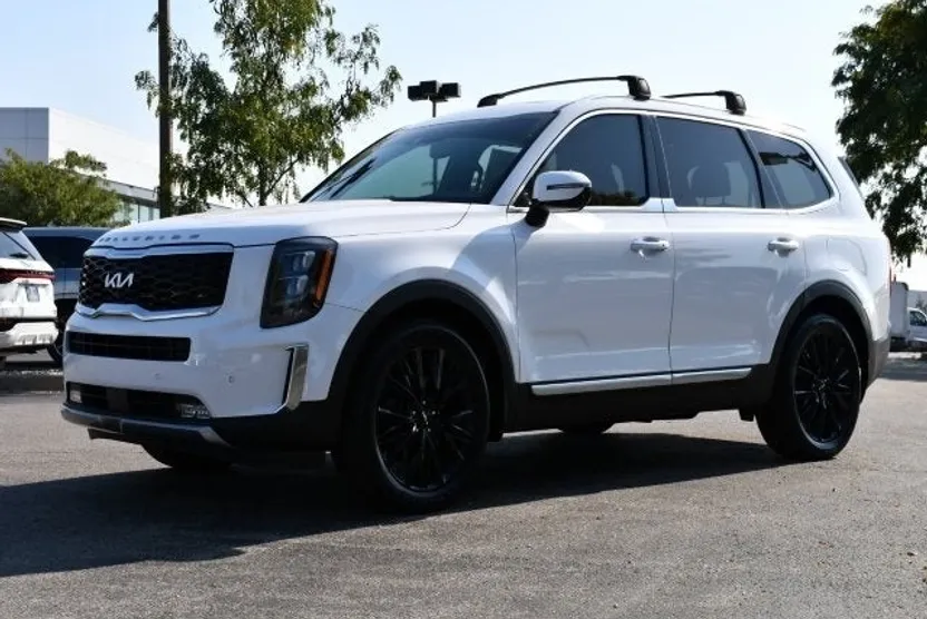 2022 Kia Telluride SX photo 1