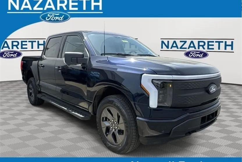 2025 Ford F-150 Lightning photo 1