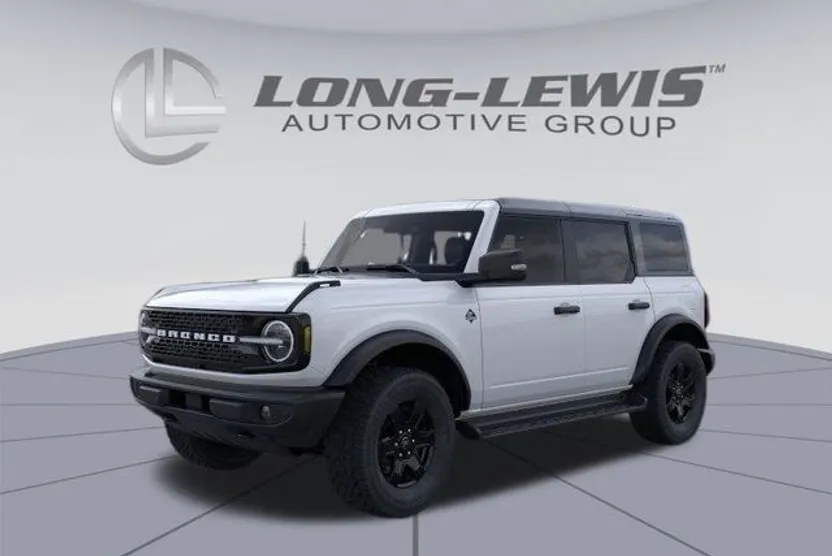 2025 Ford Bronco Outer Banks photo 1