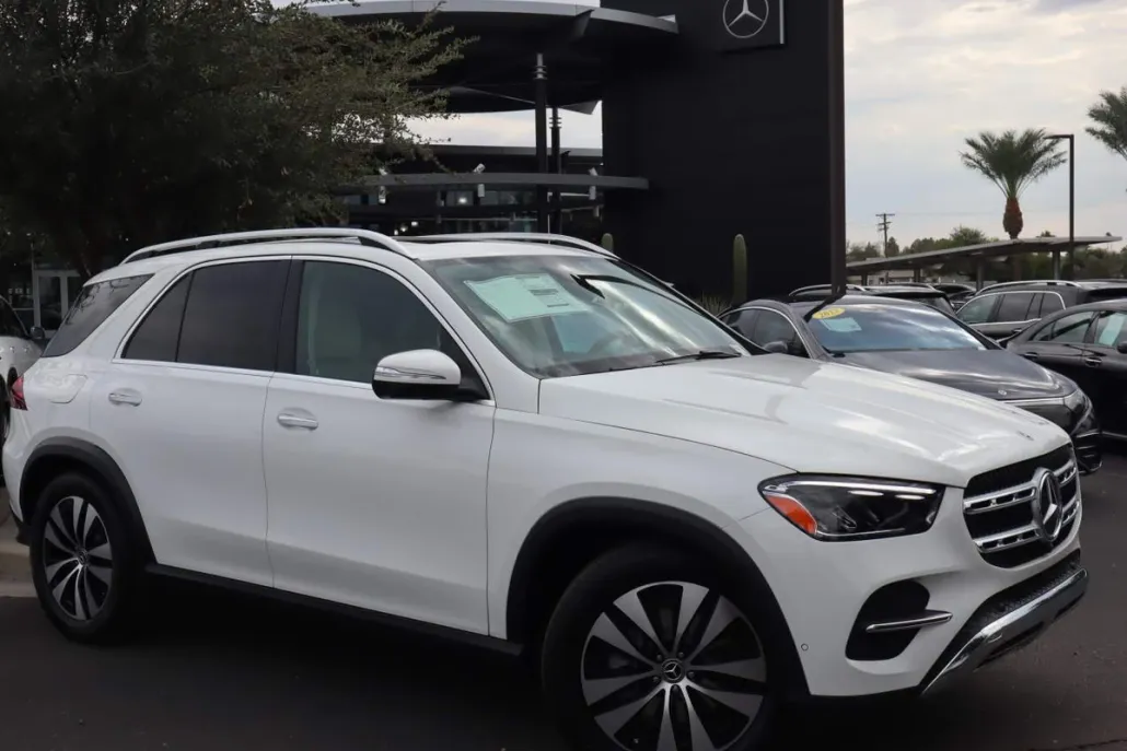 2025 Mercedes Benz GLE 350 4MATIC photo 1