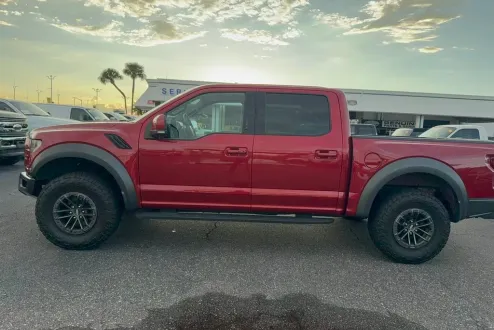 2020 Ford F-150 Raptor photo 2