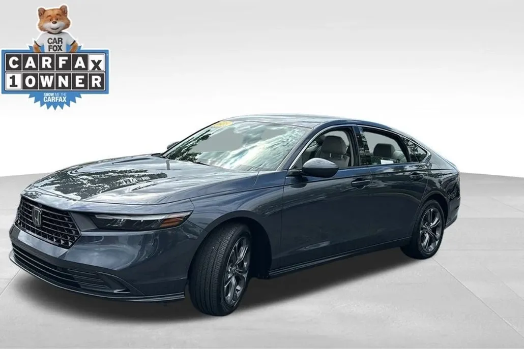 2023 Honda Accord EX photo 1