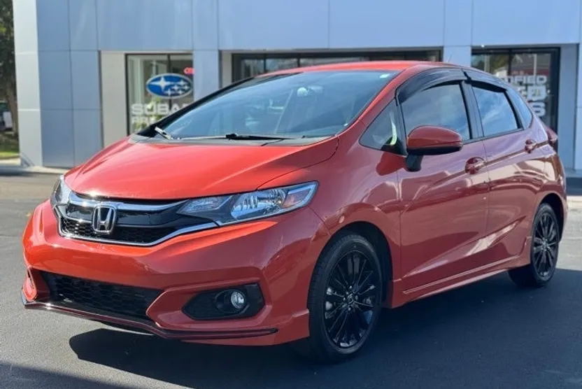 2020 Honda Fit Sport photo 1
