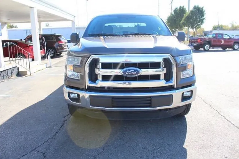 2015 Ford F-150 XLT photo 1