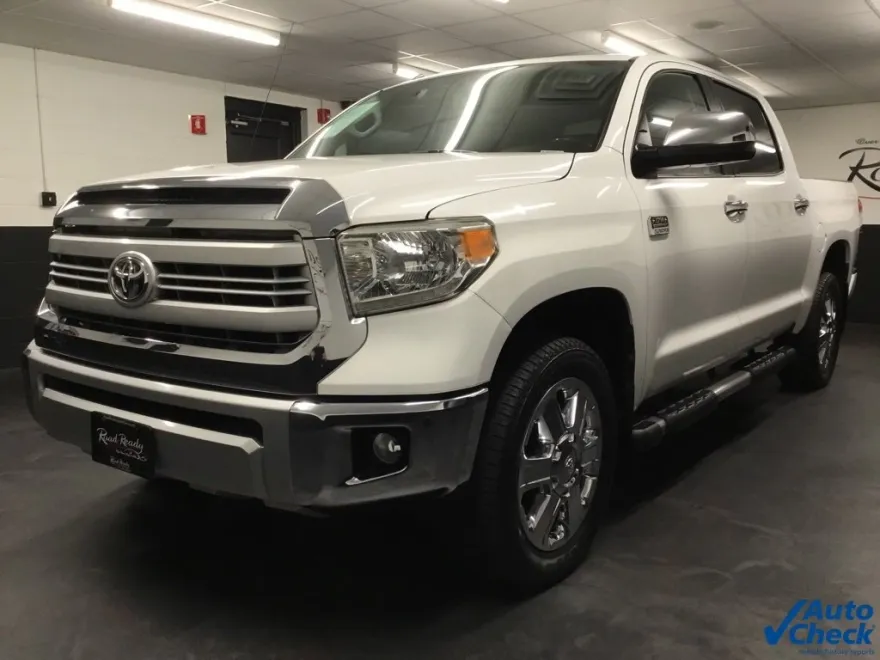 2014 Toyota Tundra Platinum photo 1