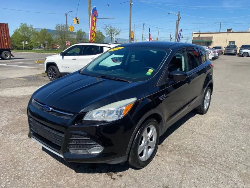 2014 Ford Escape SE photo 1