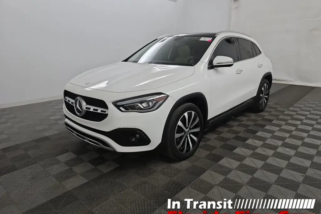 2021 Mercedes Benz GLA 250 photo 1