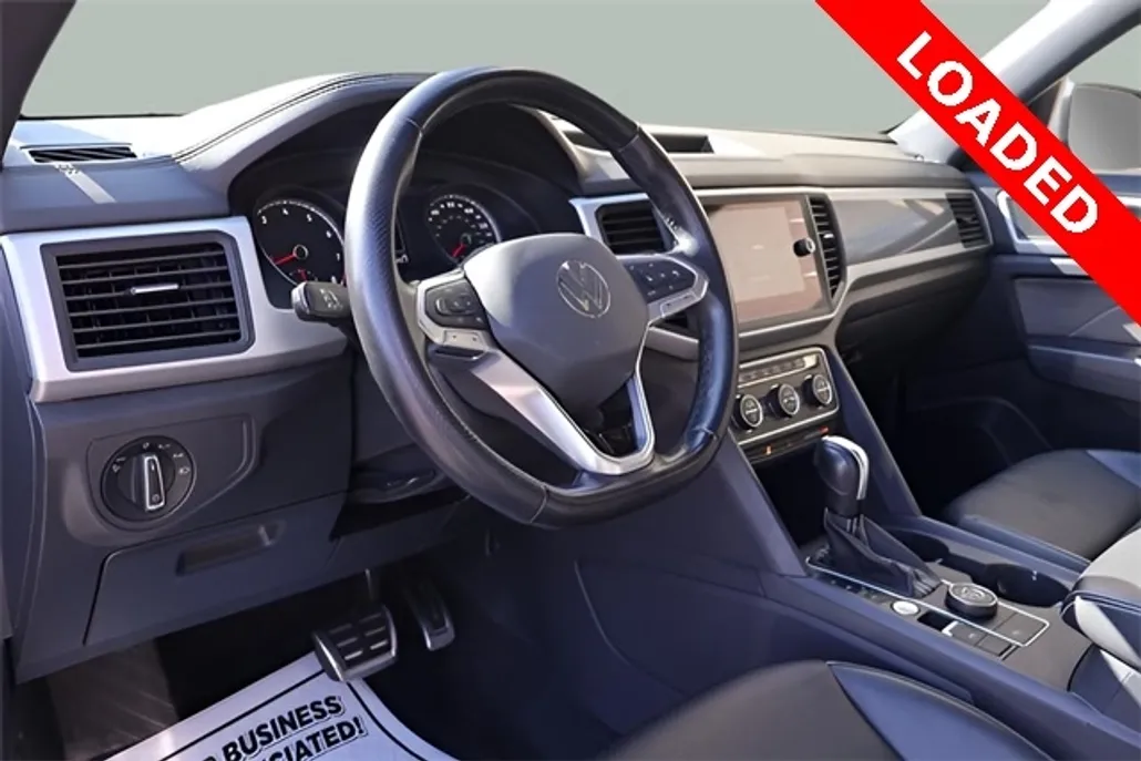 2021 Volkswagen Atlas Cross Sport V6 SE Technology R-Line photo 1