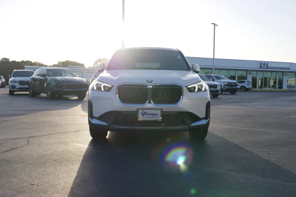 2023 Bmw X1 XDrive28i photo 1