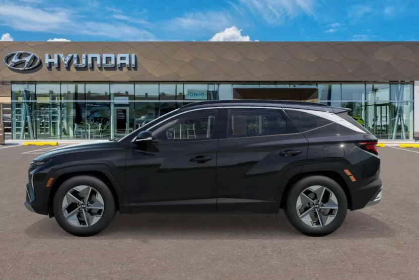 2026 Hyundai Tucson SEL photo 1