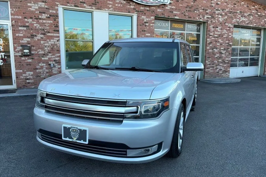 2017 Ford Flex Limited photo 1
