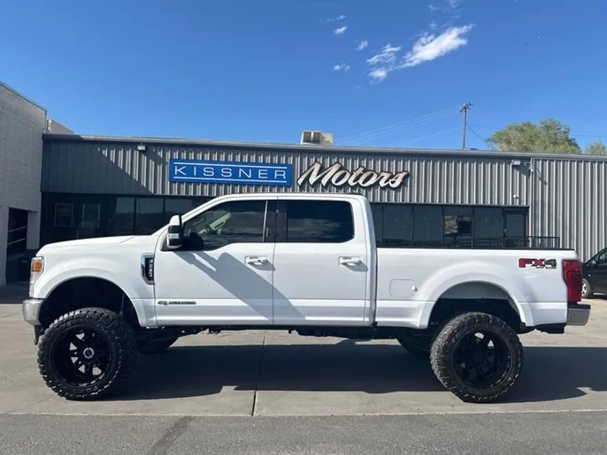 2021 Ford F-350 Lariat photo 1