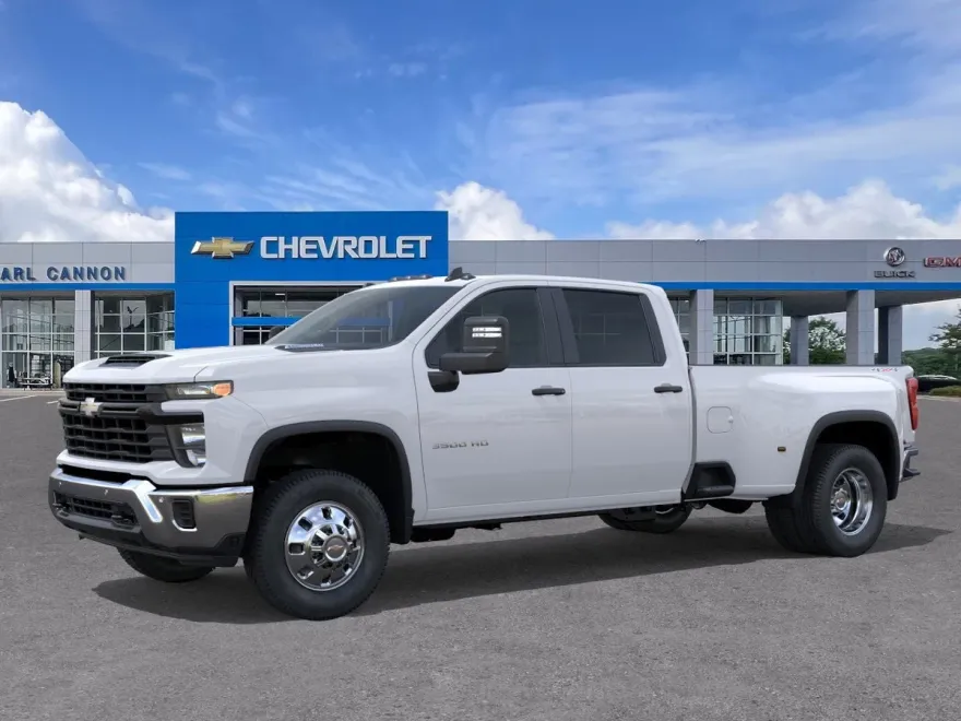 2026 Chevrolet Silverado 3500HD photo 1
