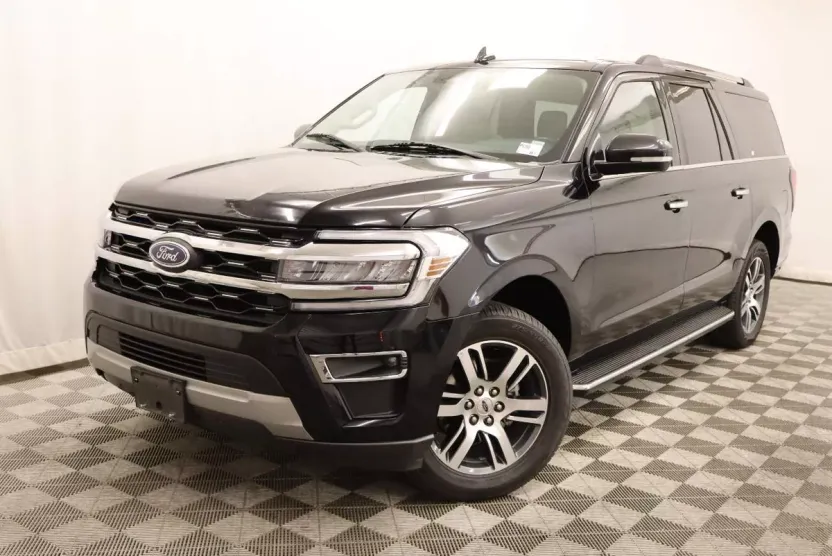 2023 Ford Expedition MAX Limited photo 1