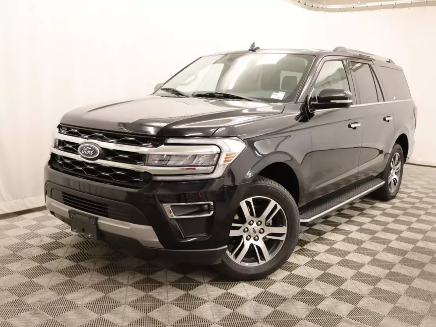 2023 Ford Expedition MAX Limited photo 1