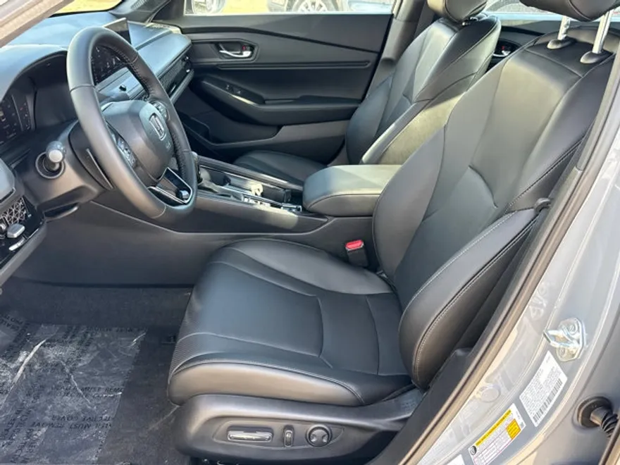 2025 Honda Accord Hybrid Sport-L photo 1