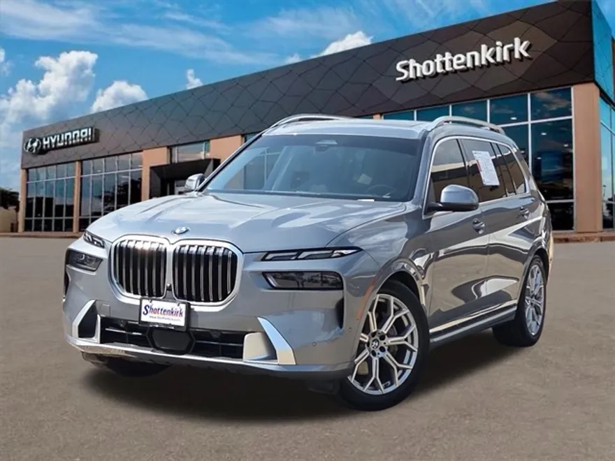 2023 Bmw X7 xDrive40i photo 1