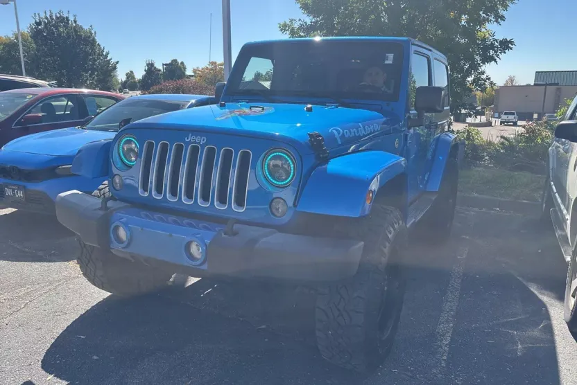 2016 Jeep Wrangler Sahara photo 1