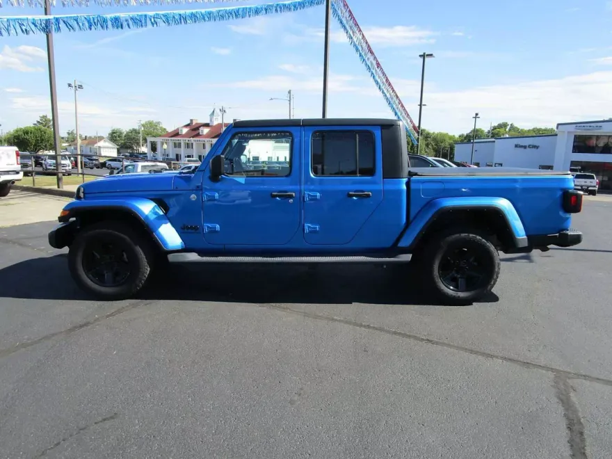 2021 Jeep Gladiator Sport photo 1