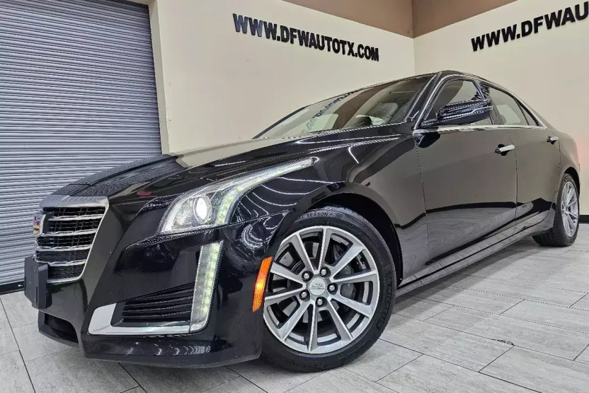 2018 Cadillac CTS Luxury photo 1