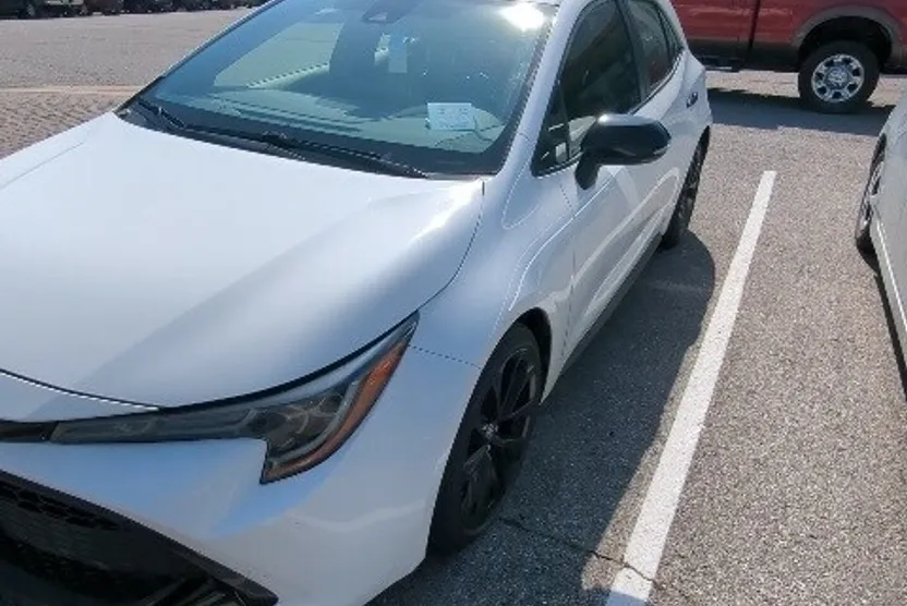 2020 Toyota Corolla SE Nightshade Edition photo 1