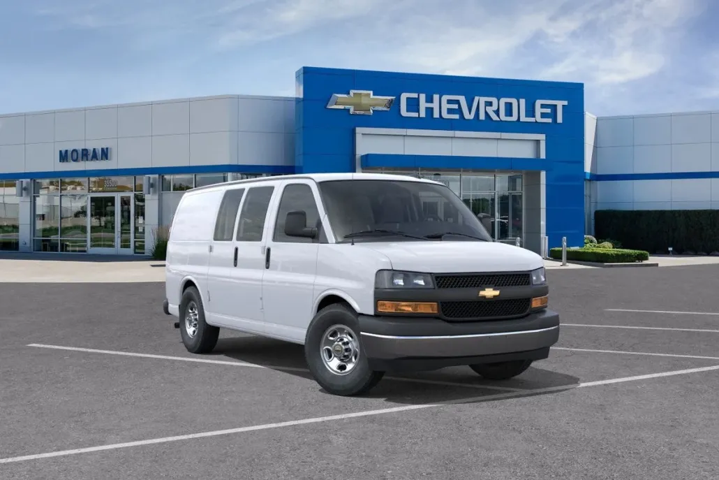 2025 Chevrolet Express Work Van Cargo photo 1