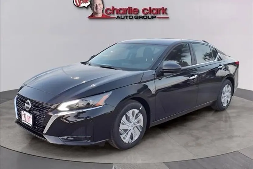 2025 Nissan Altima 2.5 S photo 1