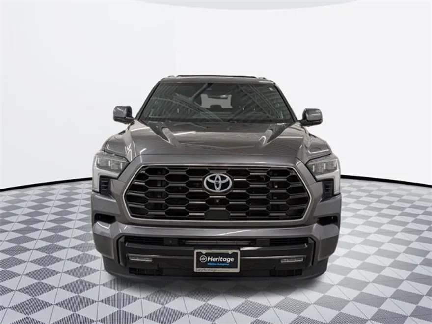 2023 Toyota Sequoia Limited photo 1