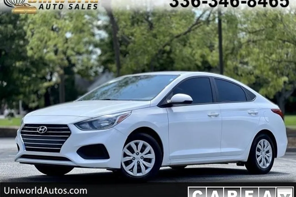 2021 Hyundai Accent SE photo 1