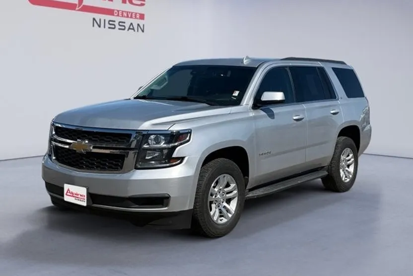 2019 Chevrolet Tahoe LT photo 1