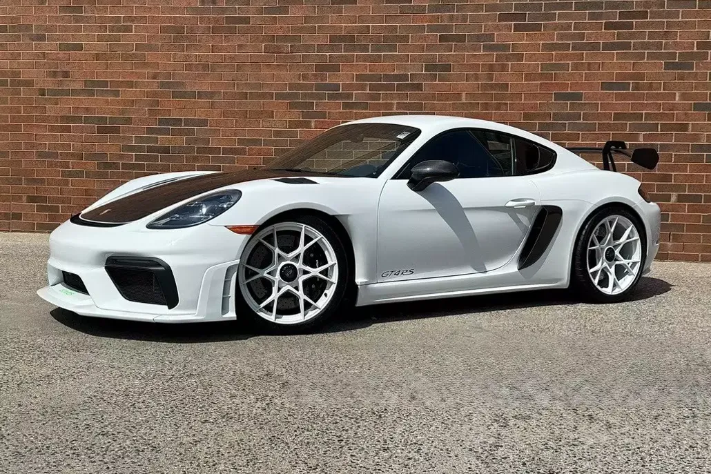 2024 Porsche Cayman GT4 RS photo 1