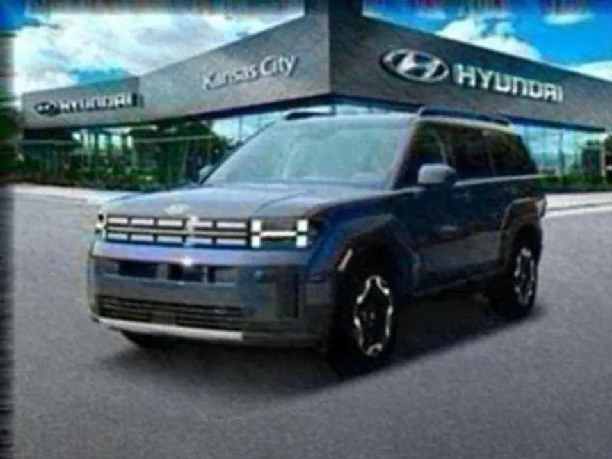 2025 Hyundai Santa Fe SEL photo 1