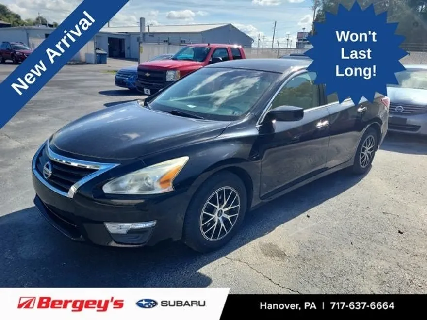 2013 Nissan Altima 2.5 S photo 1