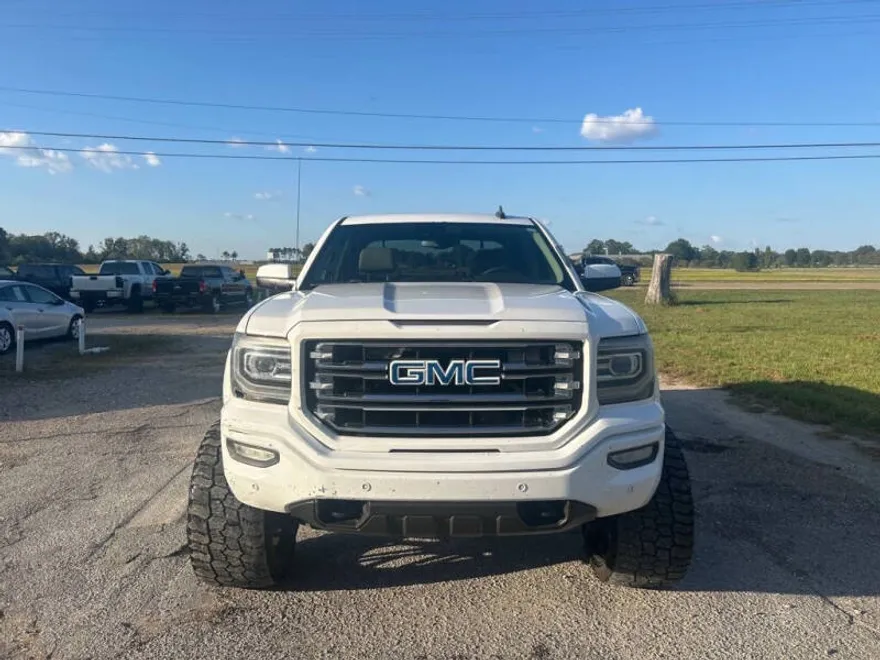 2016 Gmc Sierra 1500 SLT photo 1