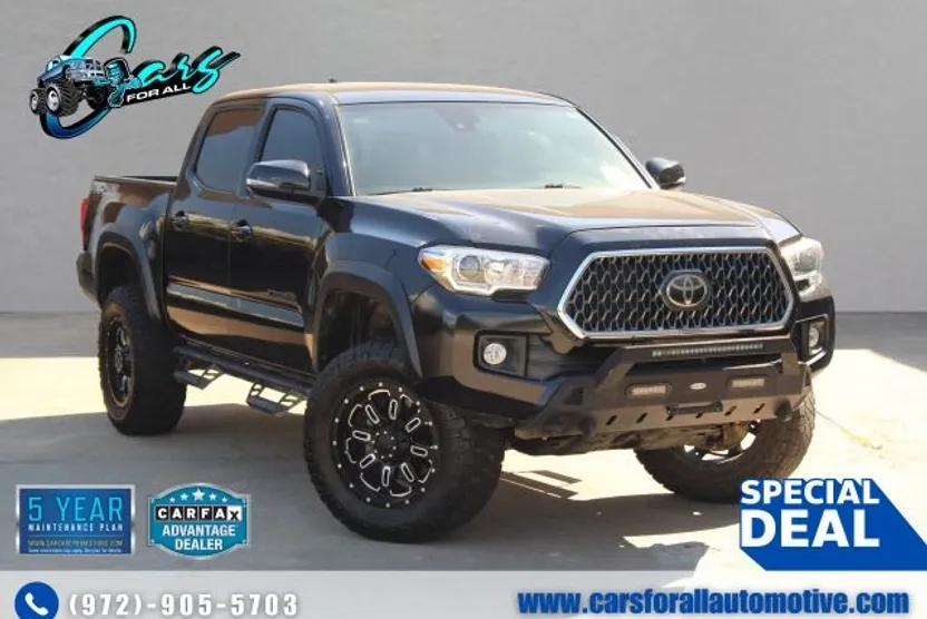 2019 Toyota Tacoma Double Cab TRD Off-Road photo 1