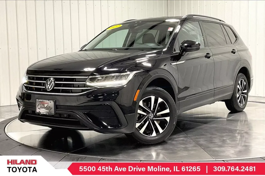 2022 Volkswagen Tiguan S photo 1